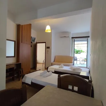 Chrysa's لوترا إديبسو