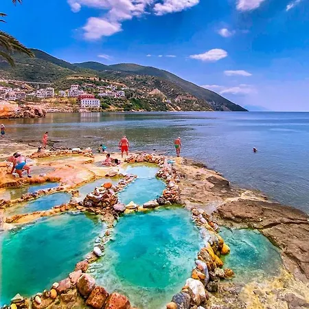 فندق Chrysa's لوترا إديبسو